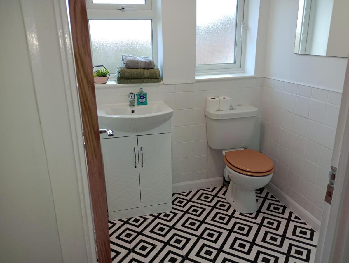 3Br House With Garden Near Bicester Village Экстерьер фото